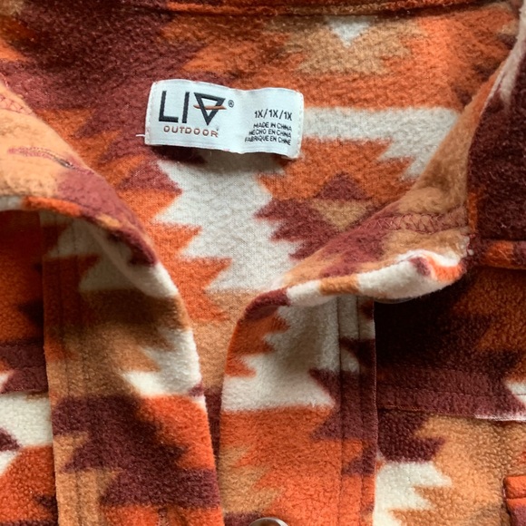 LIV Outdoor Fleece Aztec Sweater Jacket - Picture 3 of 7